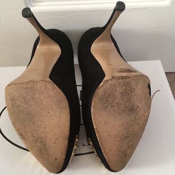 Valentino Rockstud Cap-Toe Pump - Picture 3 of 6